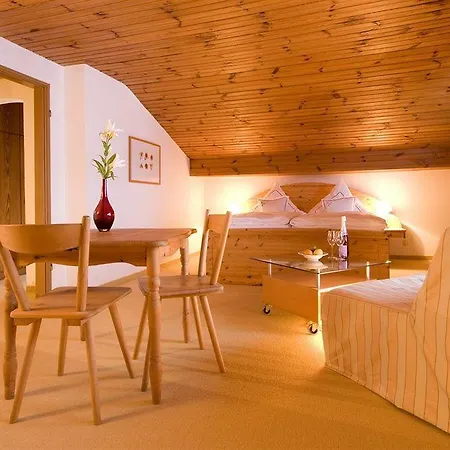Binderhaeusl Garni Hotel