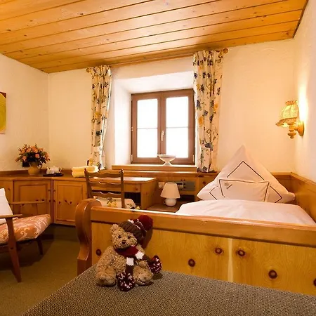Binderhaeusl Garni 3*