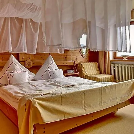 Otel Binderhaeusl Garni