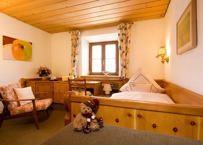 Binderhaeusl Garni 3*