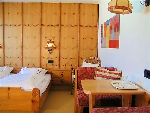 Binderhaeusl Garni 3*